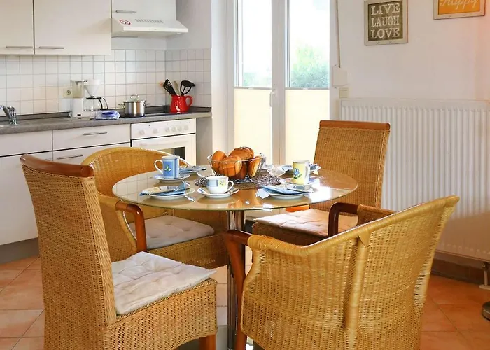 Appartementhaus Waldstrasse - - Sonnenschein شقة بابي